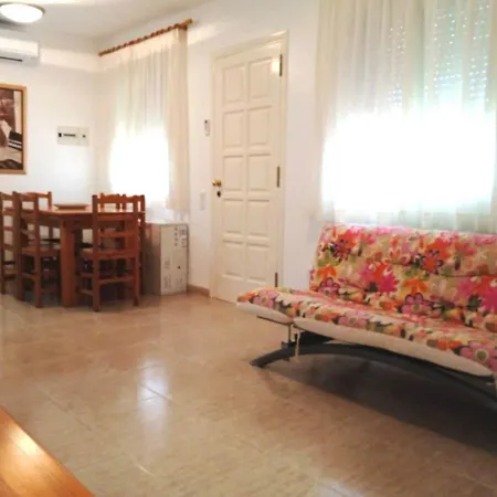 Casa Adelfa Riumar