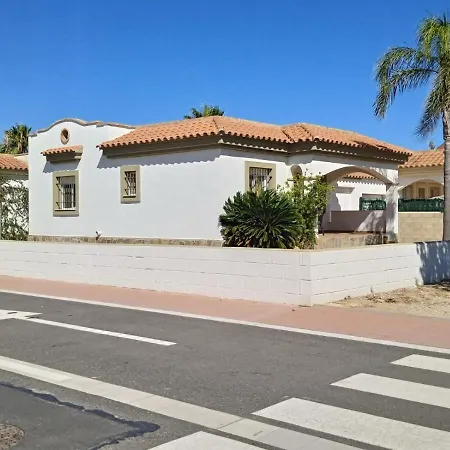 Casa Adelfa Tatil Evi